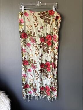 Floral Print Lightweight Scarf with Fringed Edges